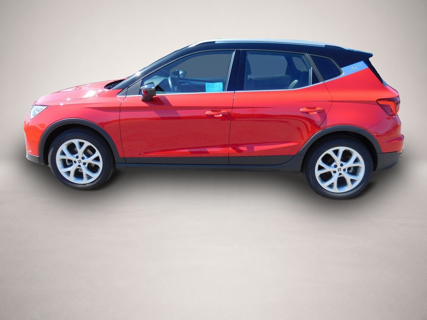 Seat Arona (08/2023, Benzin)