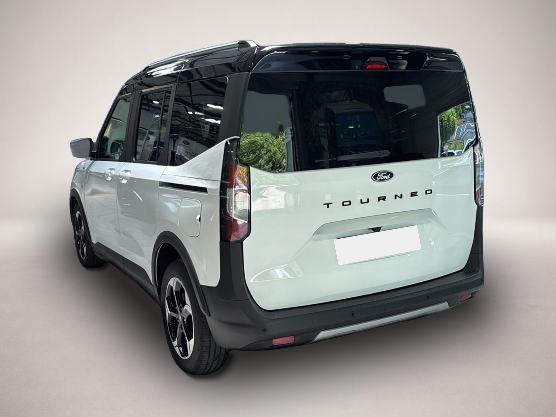 Ford Tourneo Courier (07/2025, Benzin)