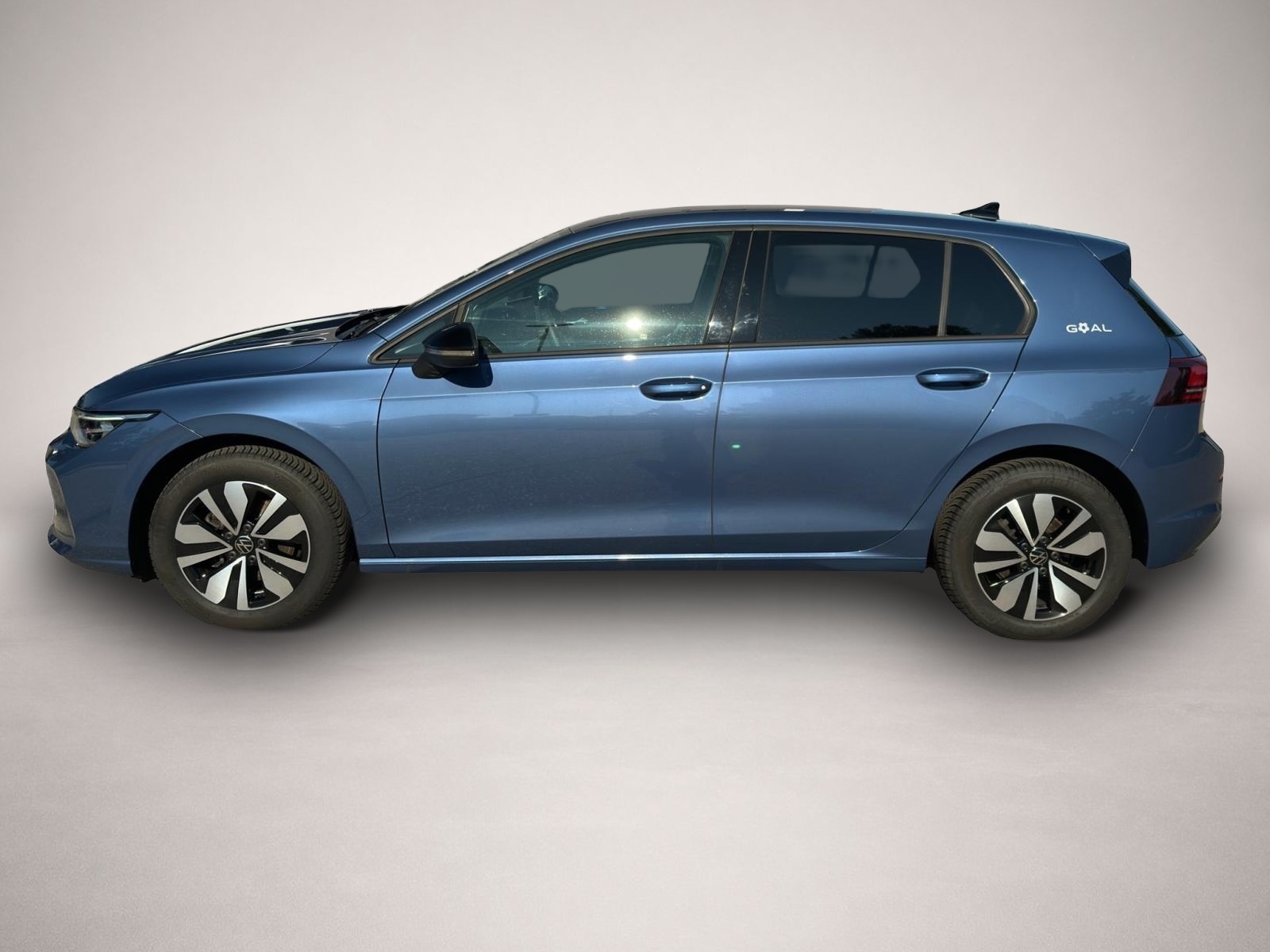 Volkswagen Golf (10/2025, Benzin)