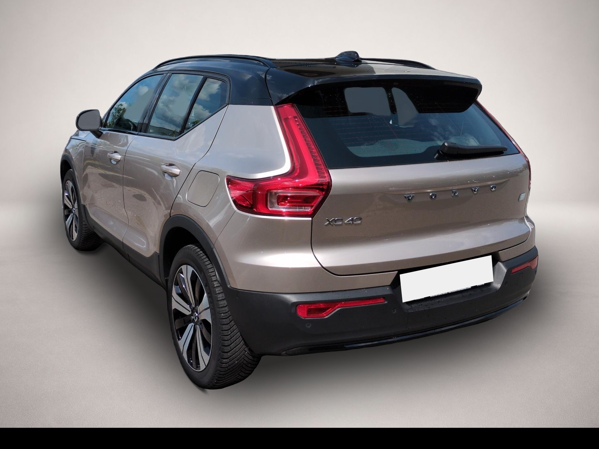 Volvo XC40 (03/2023, ELECTRIC)