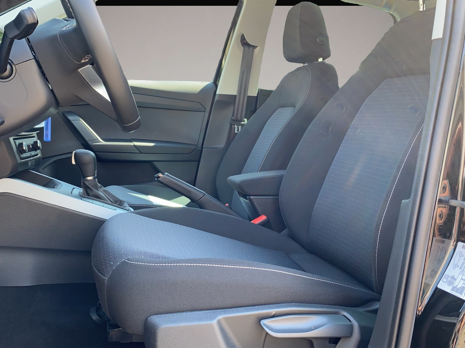 Seat Arona (03/2022, Benzin)