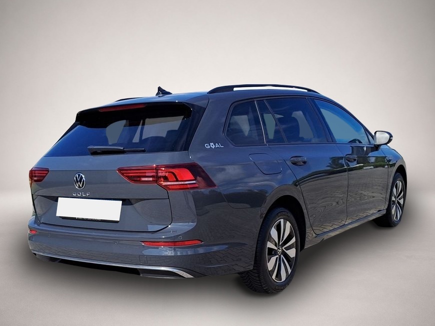 Volkswagen Golf (10/2024, Benzin)