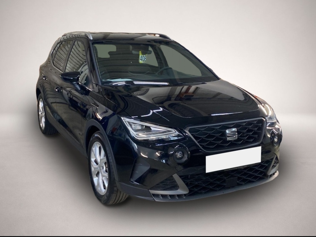 Seat Arona (03/2025, Benzin)