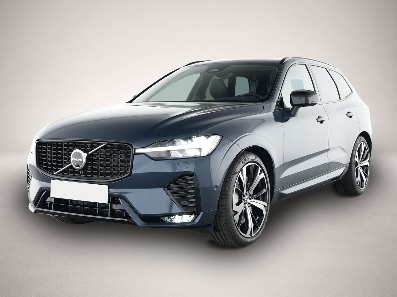 Volvo XC60 (05/2025, Benzin)