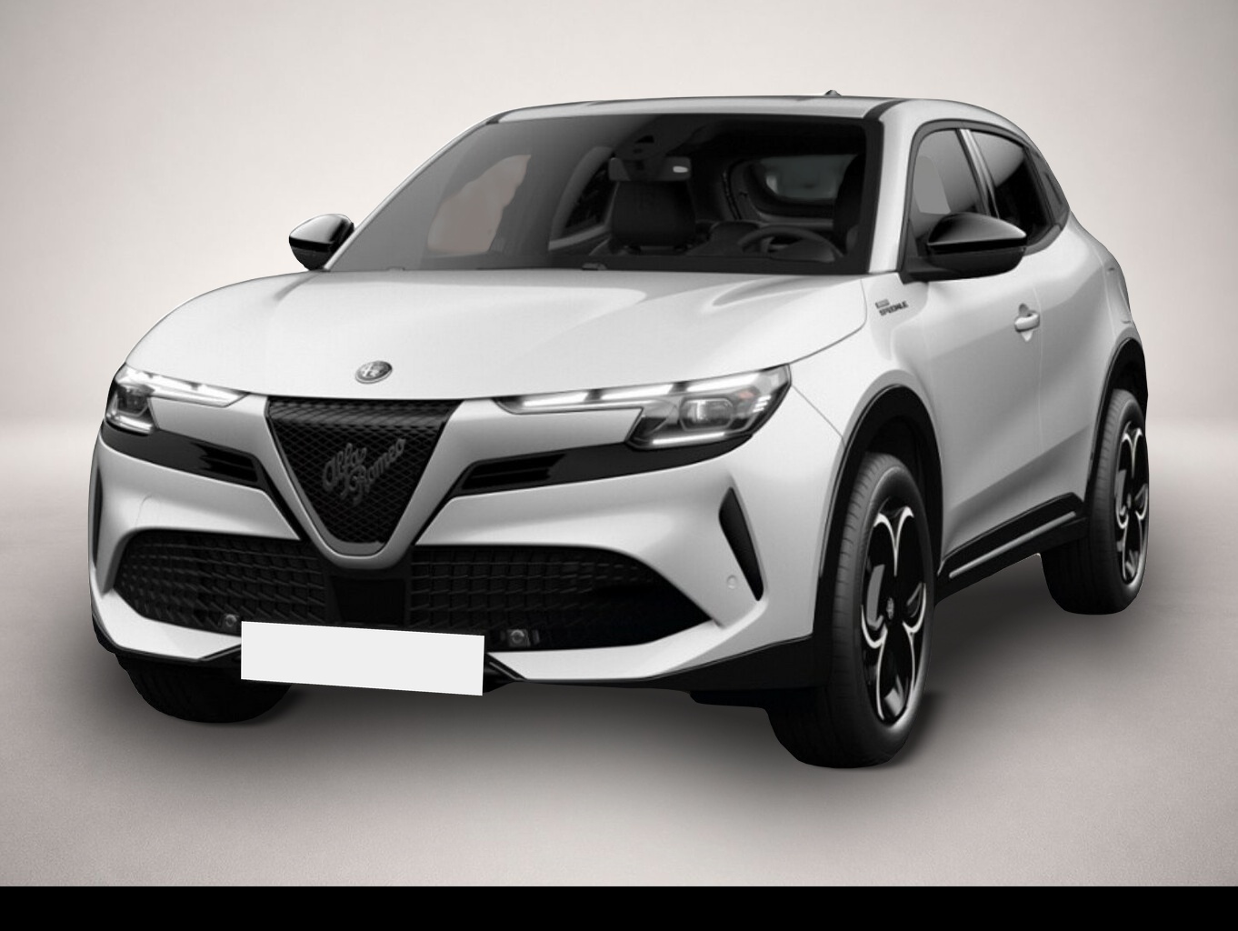 Alfa-Romeo Junior (06/2026, Benzin)