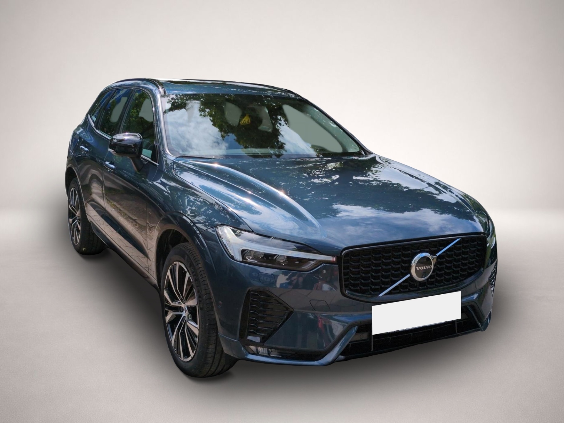 Volvo XC60 (05/2024, Benzin)