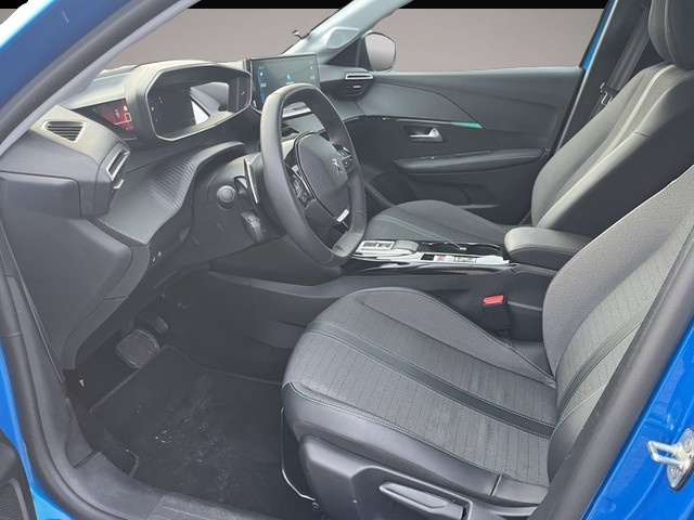Peugeot 208 (10/2023, Benzin)
