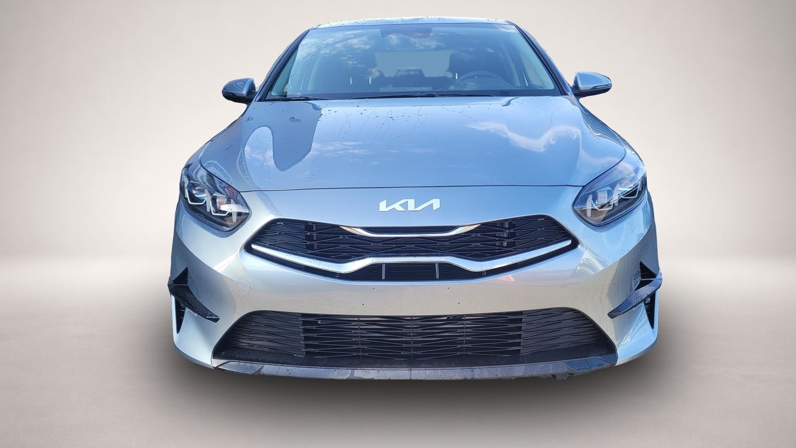 KIA cee'd / Ceed (02/2026, Benzin)