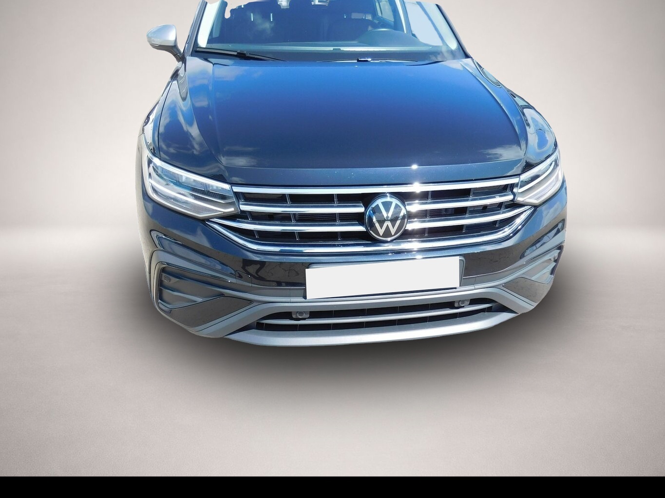 Volkswagen Tiguan Allspace (05/2025, Benzin)