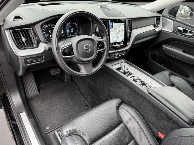 Volvo XC60 (07/2021, Hybrid (Benzin/Elektro))
