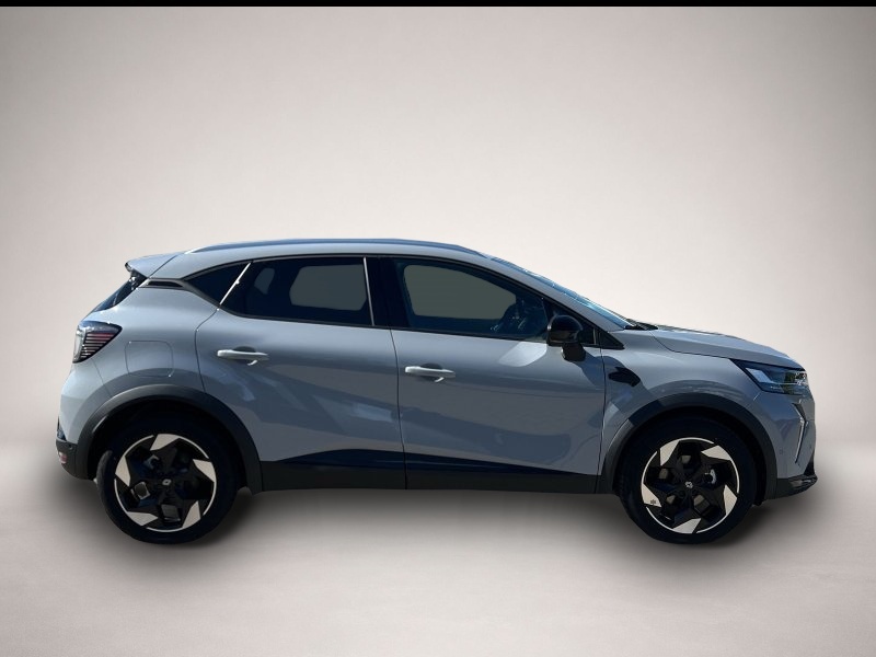 Renault Captur (06/2025, Benzin)