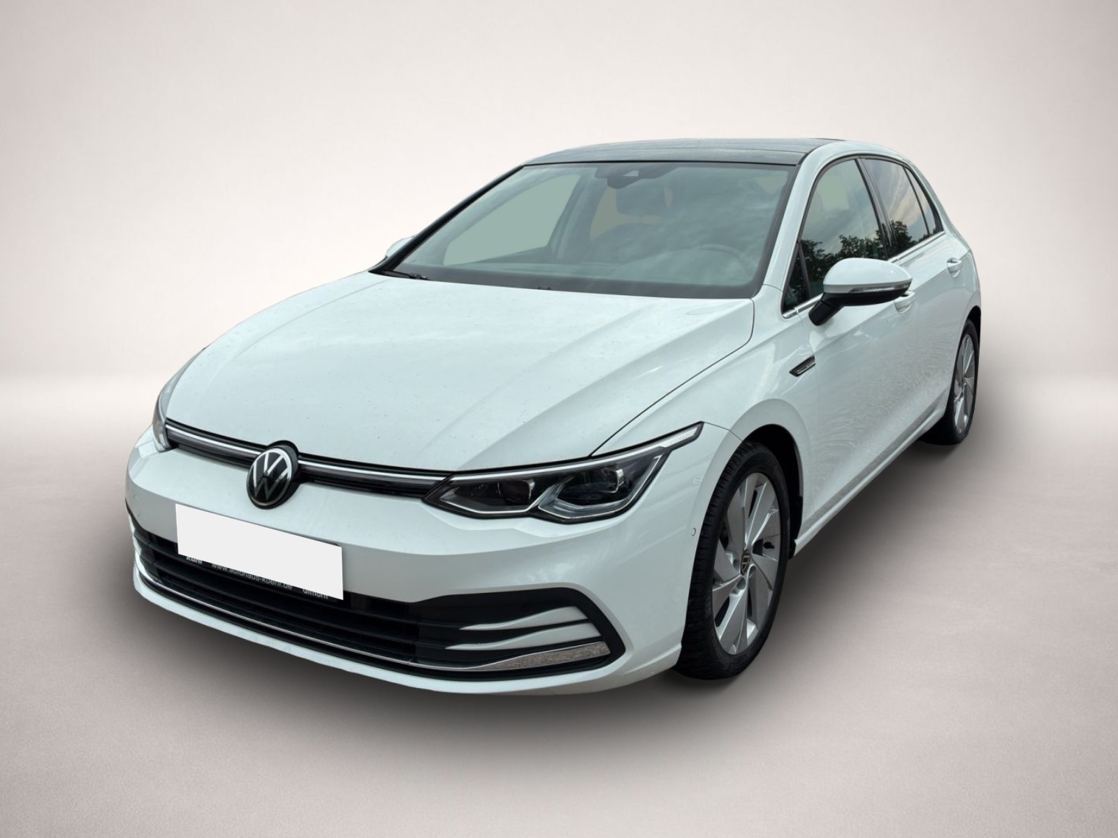 Volkswagen Golf (02/2023, Benzin)
