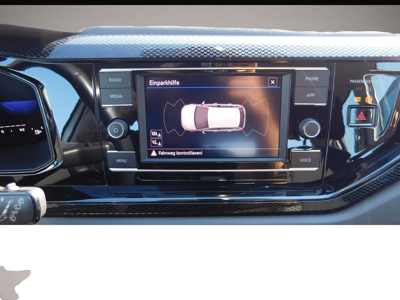 Volkswagen Polo (06/2022, Benzin)