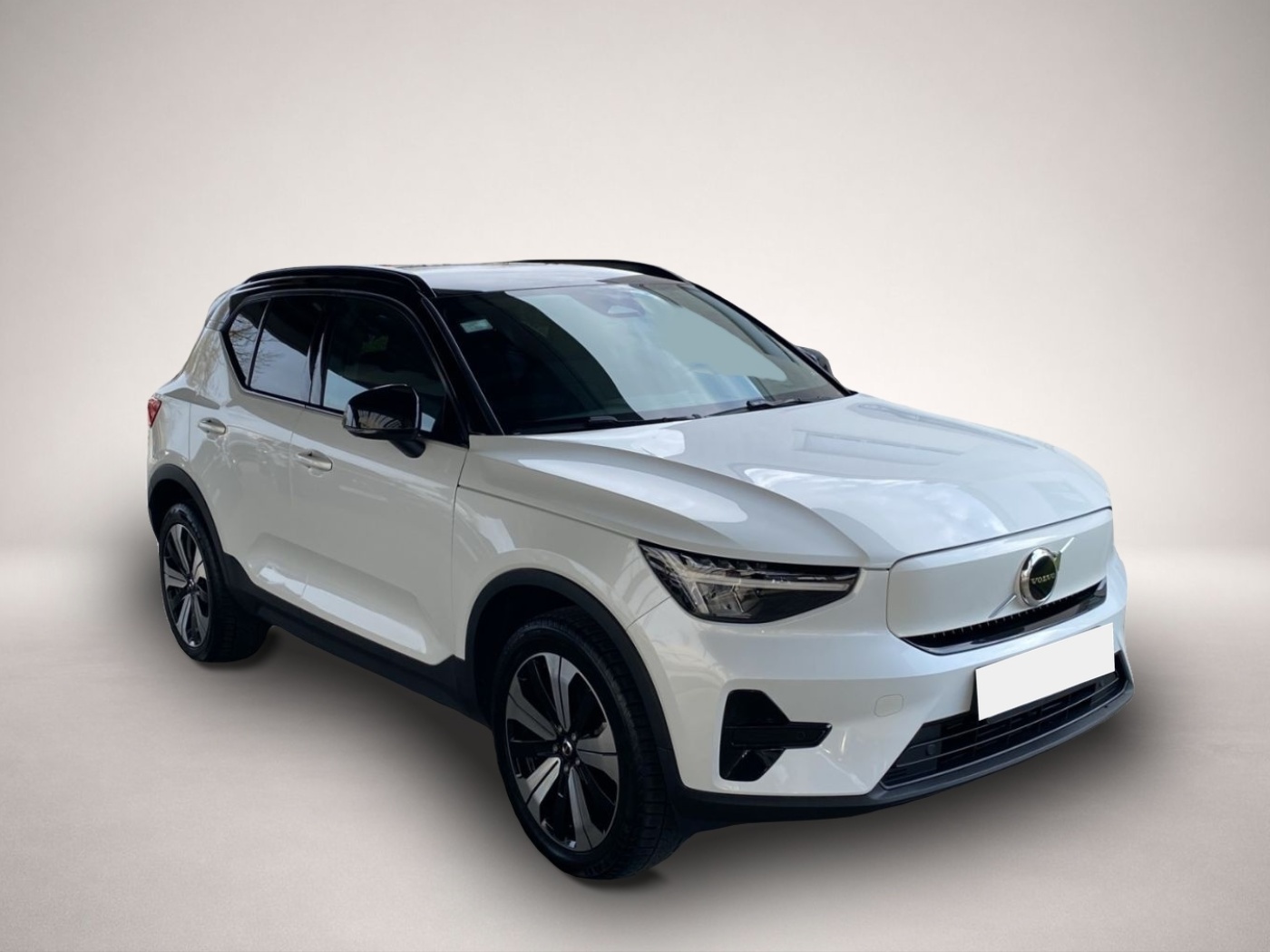 Volvo XC40 (12/2022, ELECTRIC)