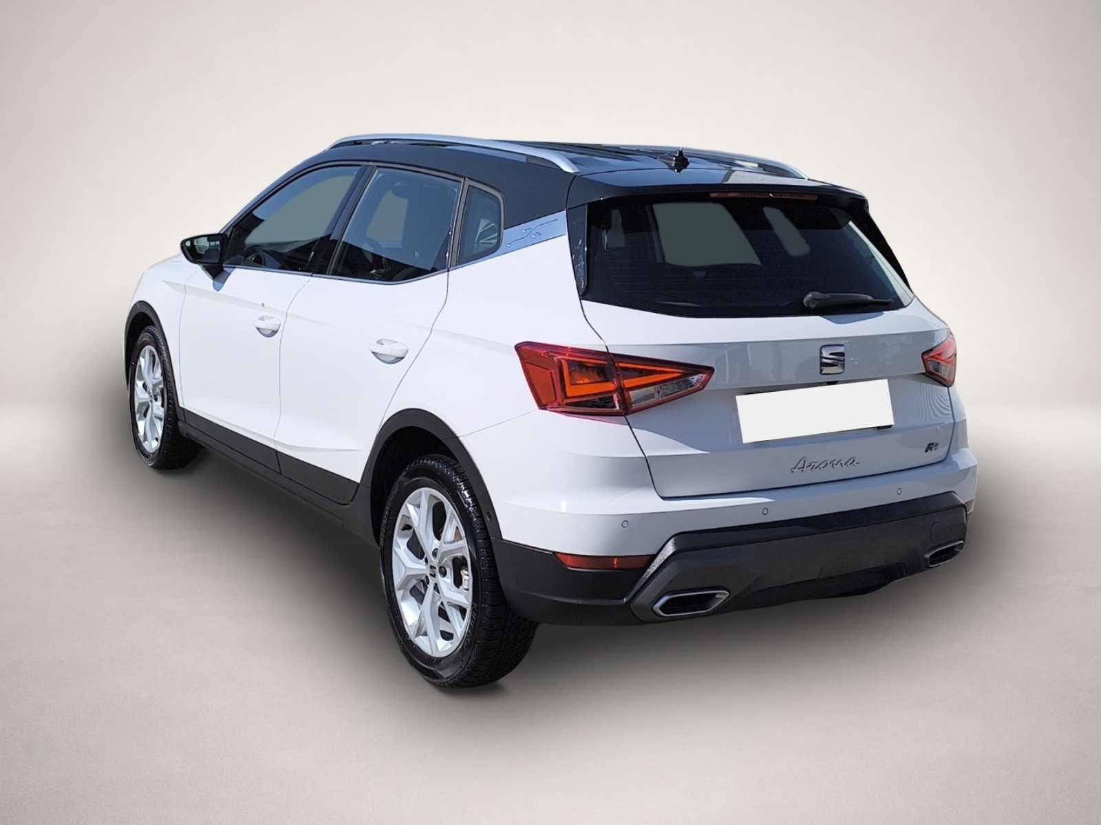 Seat Arona (04/2023, Benzin)