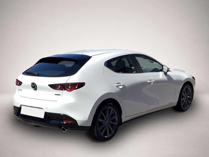 Mazda 3 (08/2023, Benzin)