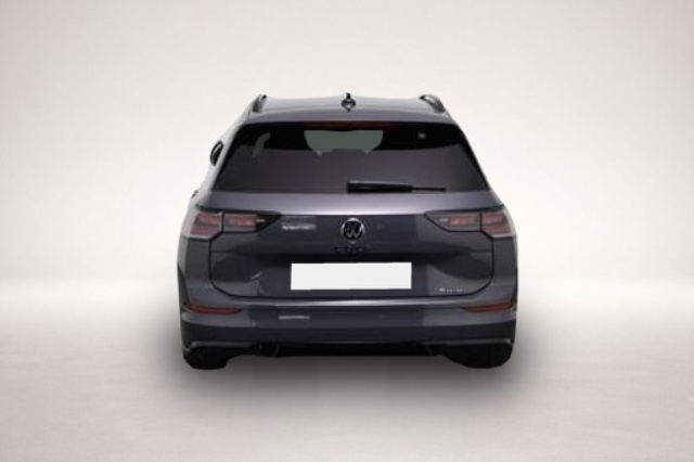 Volkswagen Golf, image 5 of 5