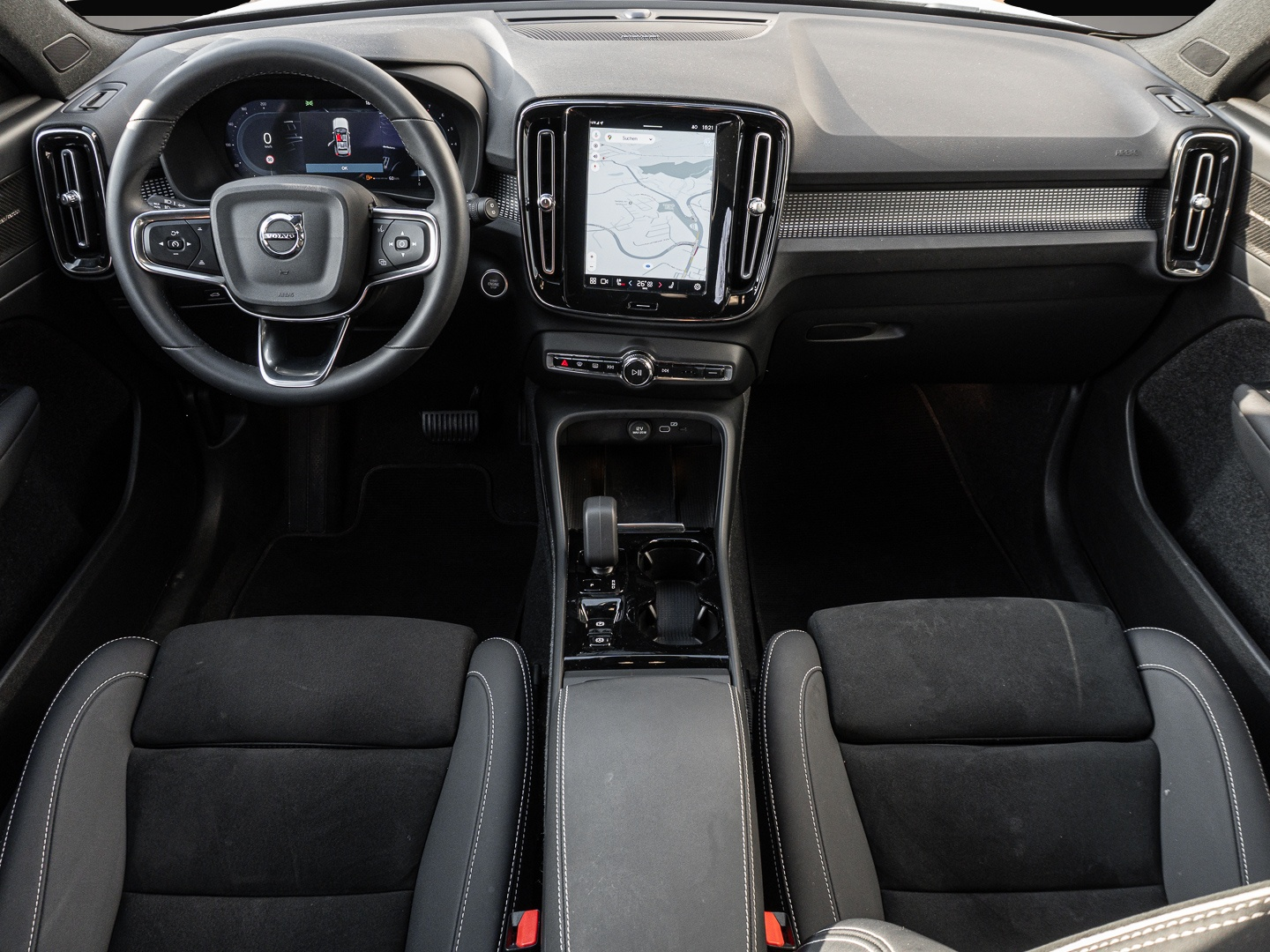 Volvo XC40 (12/2023, Benzin)