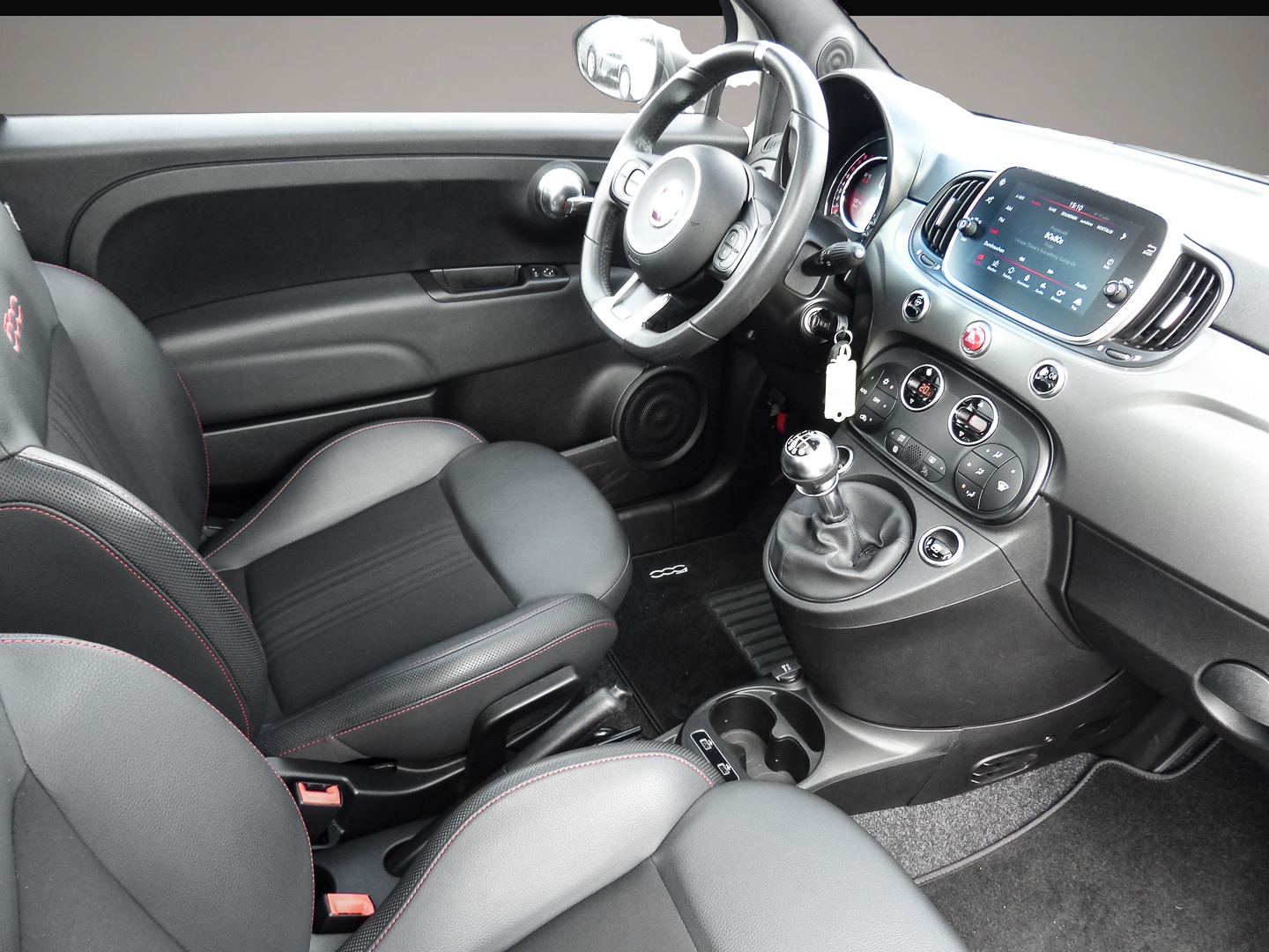 Fiat 500 (05/2022, Benzin)