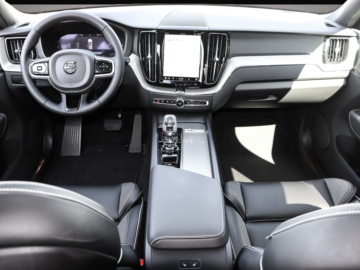 Volvo XC60 (02/2024, Hybrid (Benzin/Elektro))