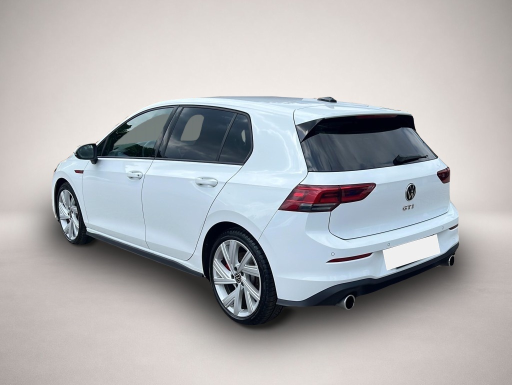 Volkswagen Golf (02/2024, Benzin)