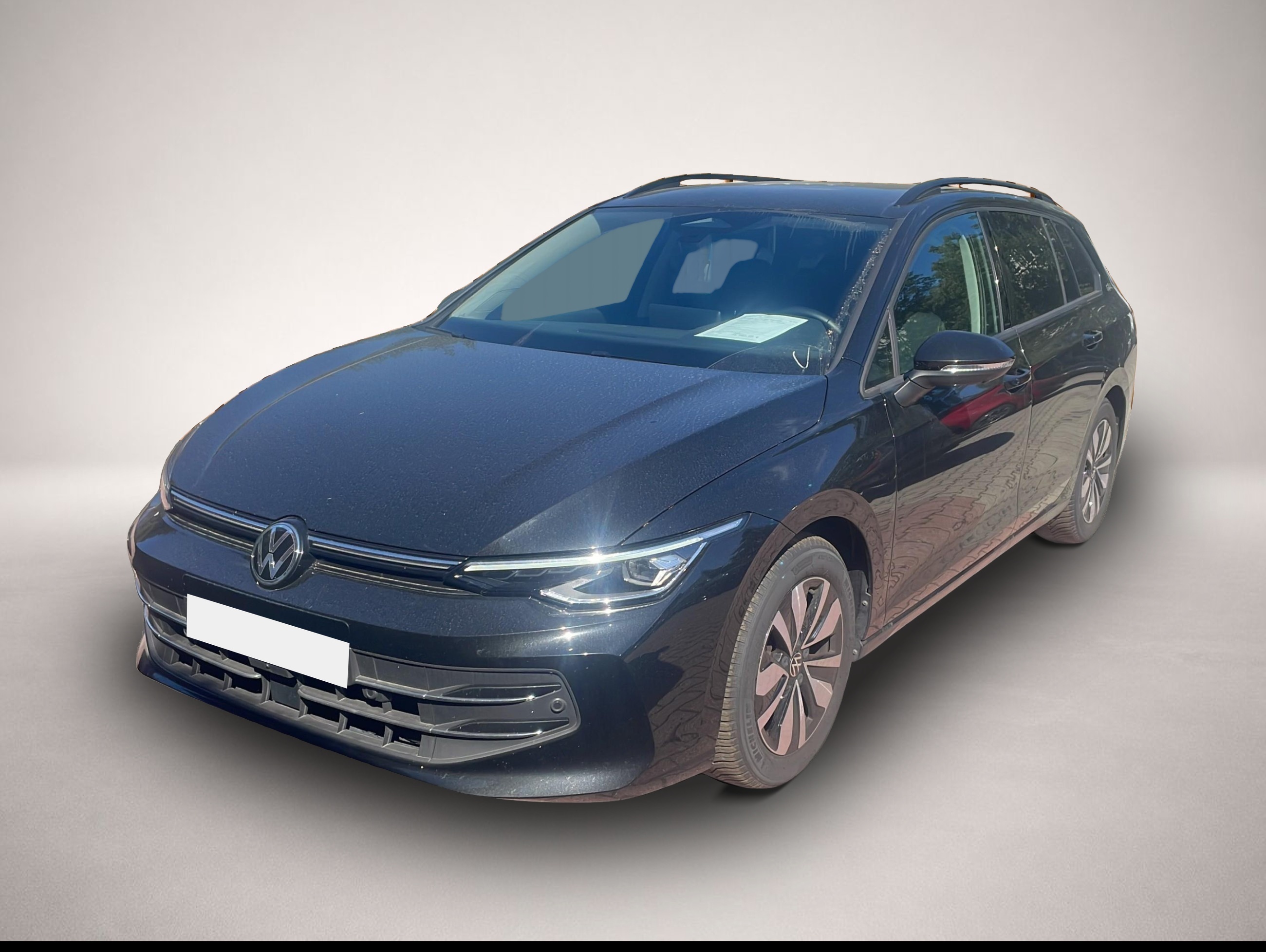 Volkswagen Golf (10/2025, Hybrid (Benzin/Elektro))