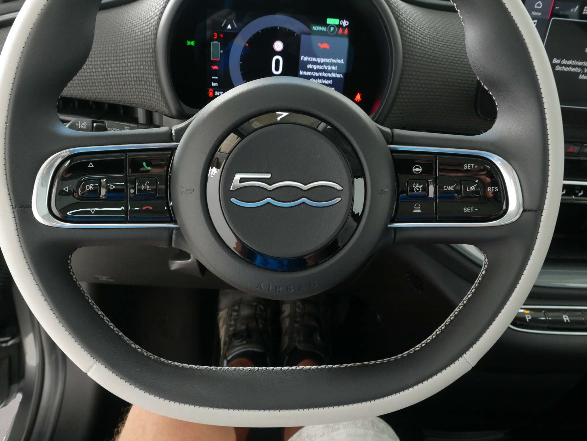 Fiat 500e (12/2023, ELECTRIC)