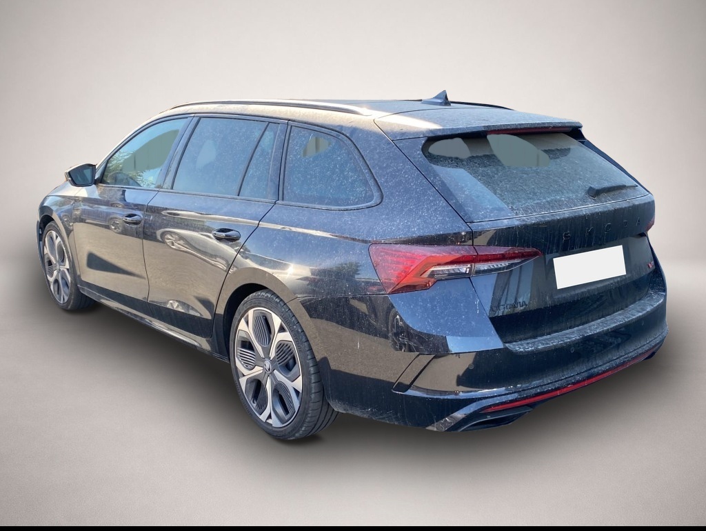 Skoda Octavia (03/2025, Benzin)