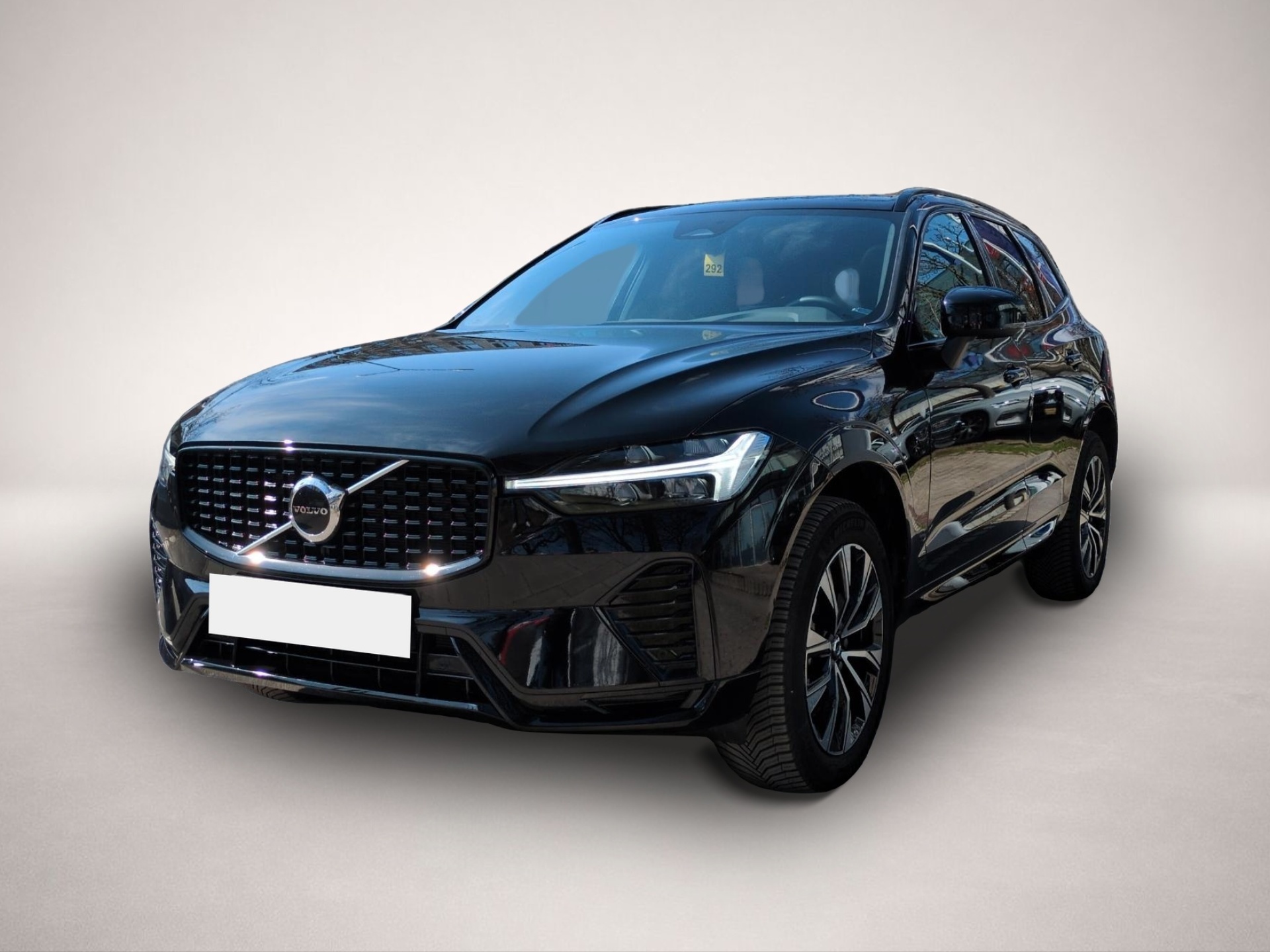 Volvo XC60 (11/2023, Benzin)