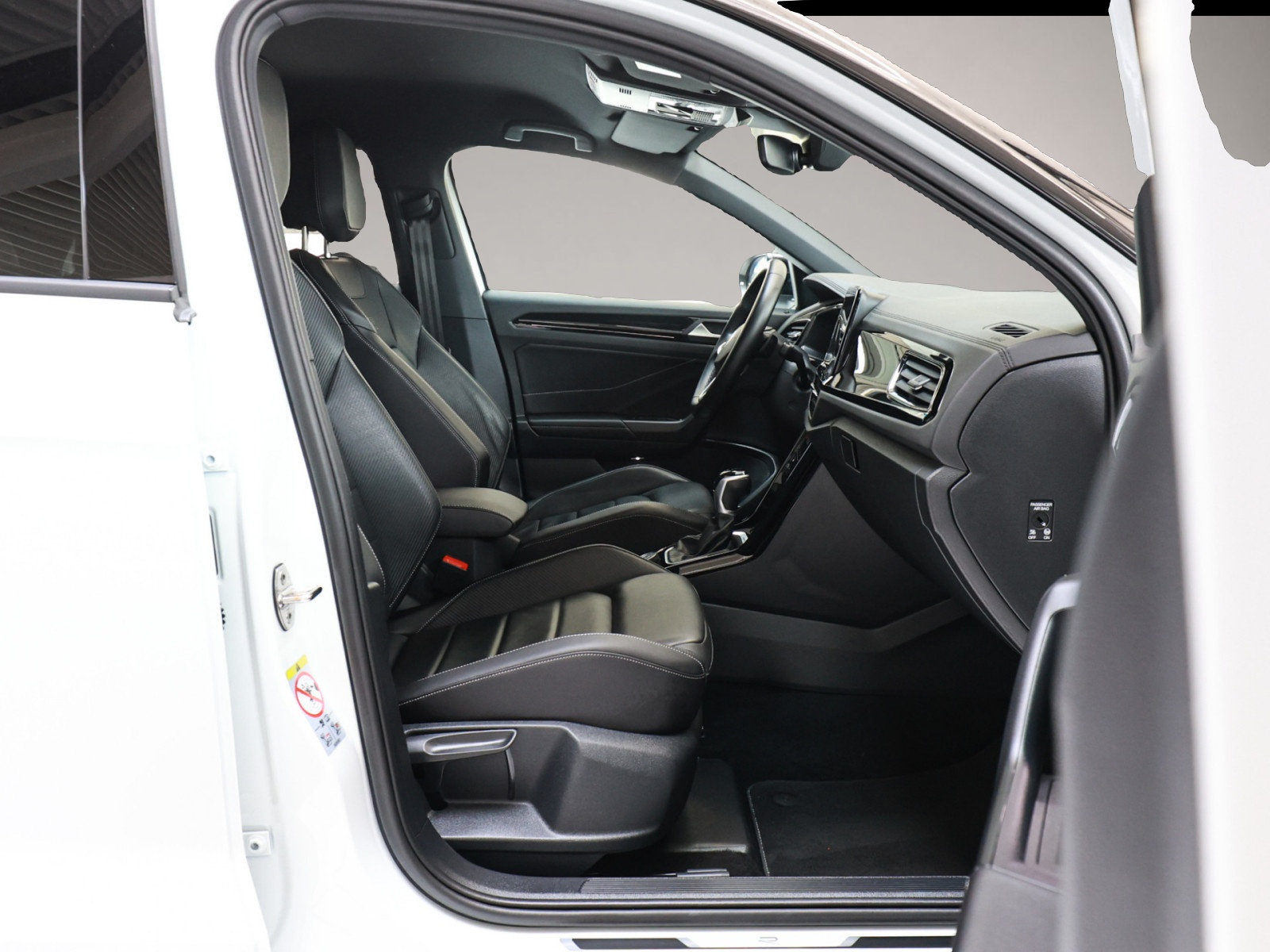 Volkswagen T-Roc (01/2024, Diesel)