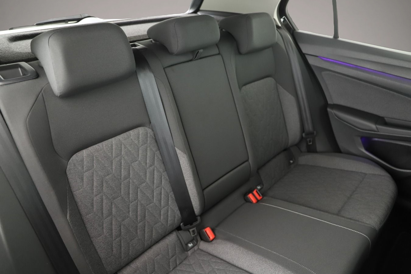 Volkswagen Golf (04/2024, )