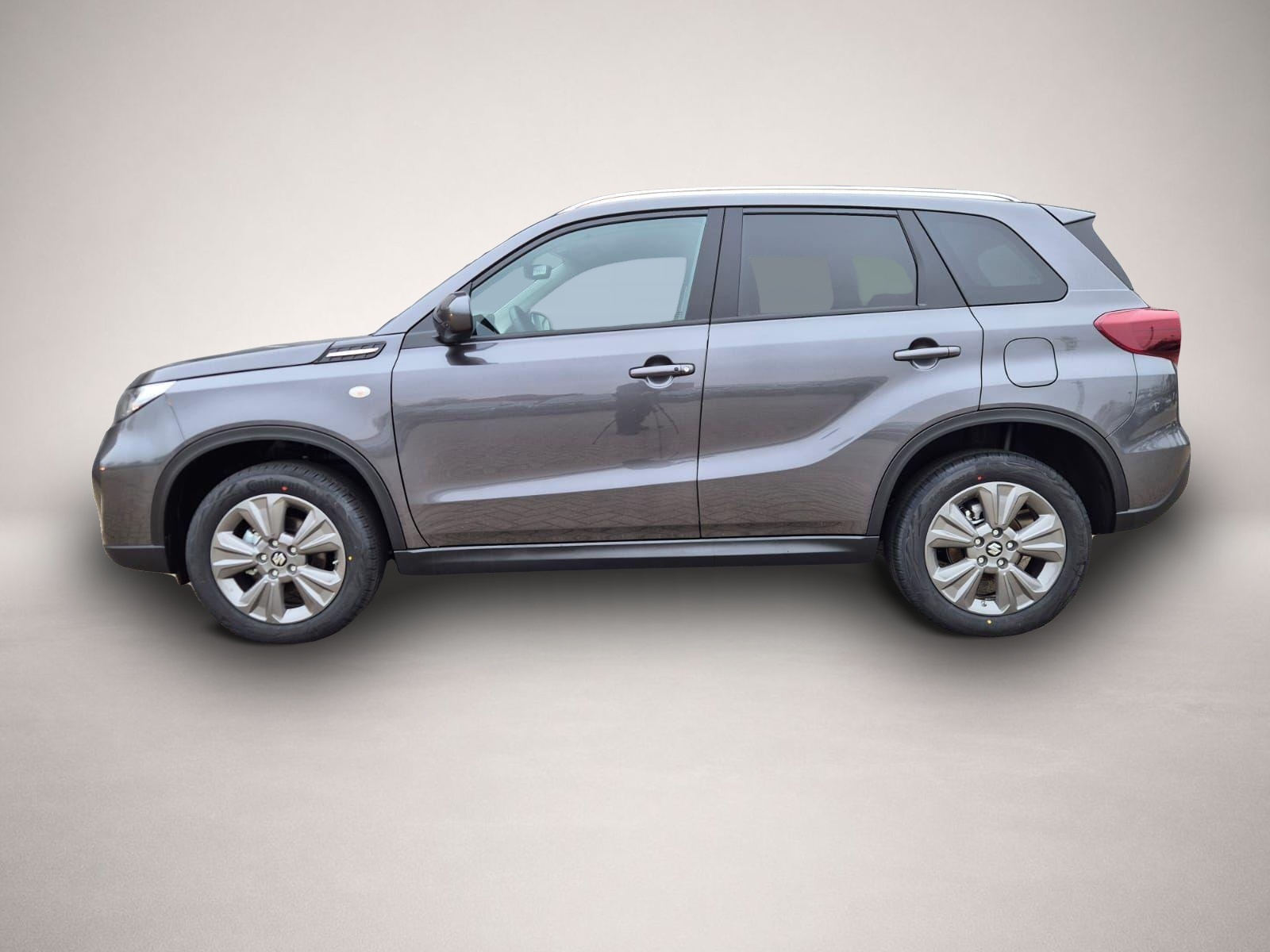 Suzuki Vitara (03/2026, Benzin)