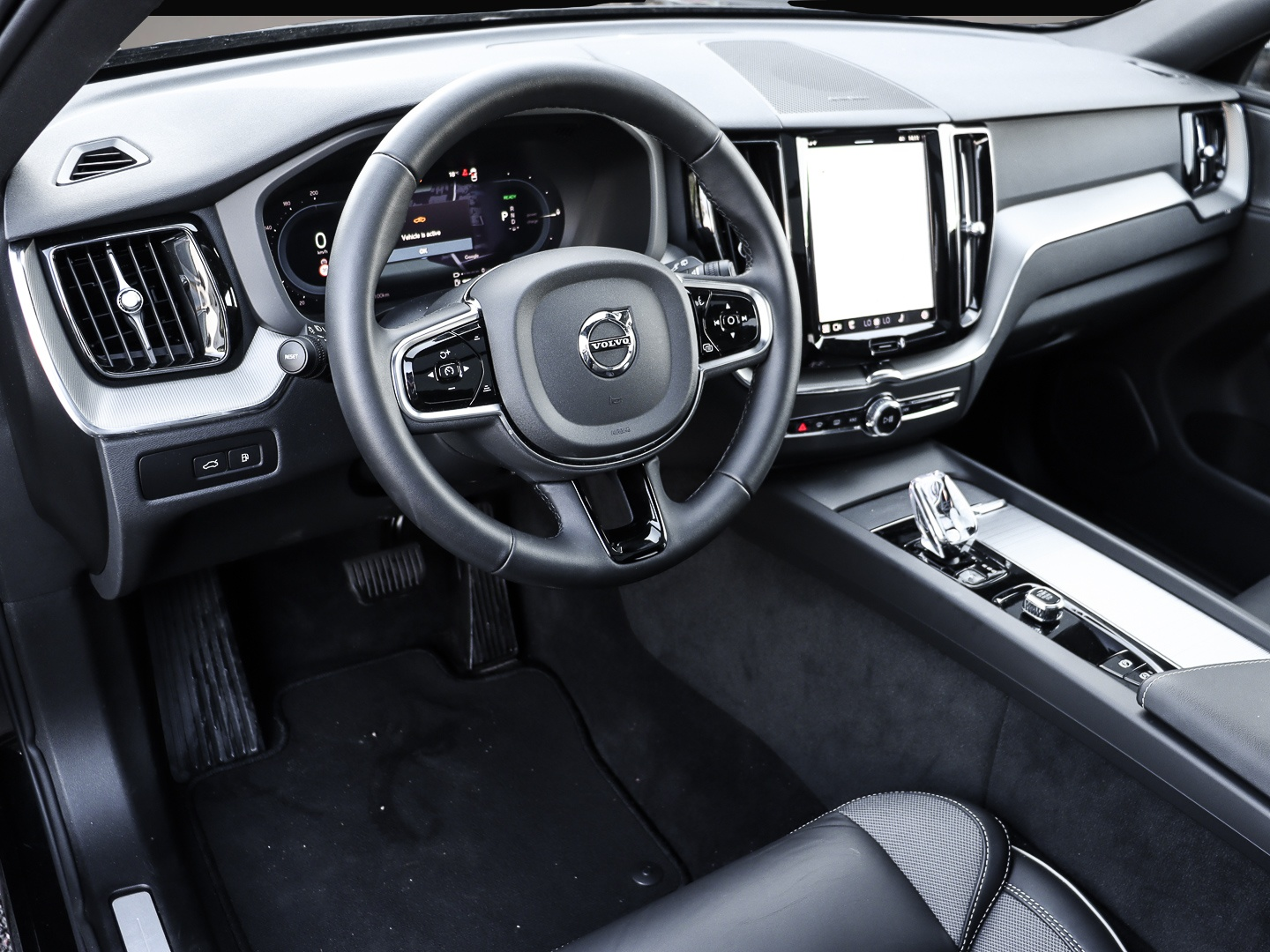 Volvo XC60 (02/2024, Hybrid (Benzin/Elektro))