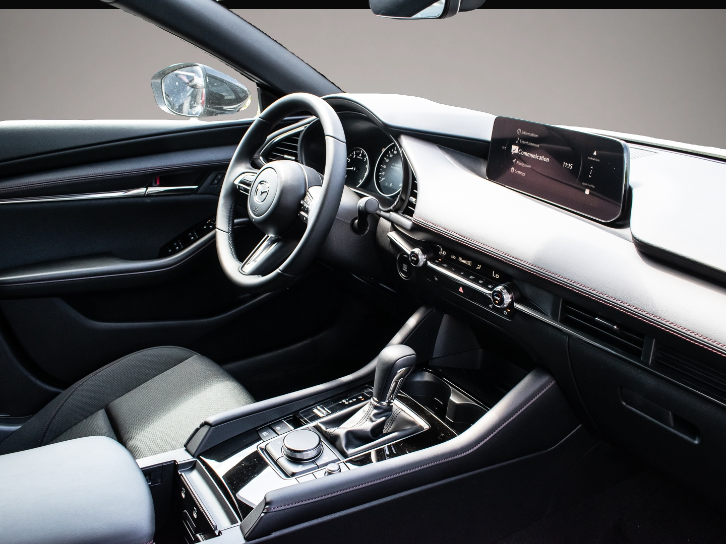 Mazda 3, image 6 of 7
