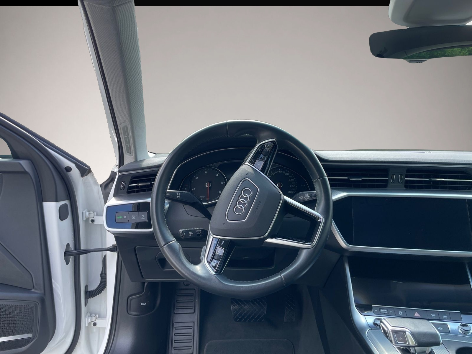 Audi A6 (02/2022, Diesel)