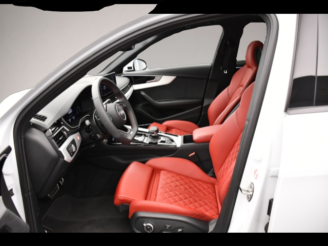 Audi S4 (06/2024, Diesel)