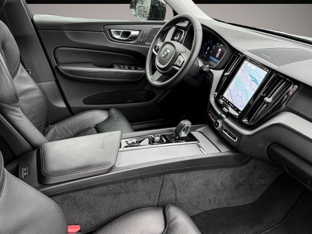 Volvo XC60 (11/2023, Diesel)