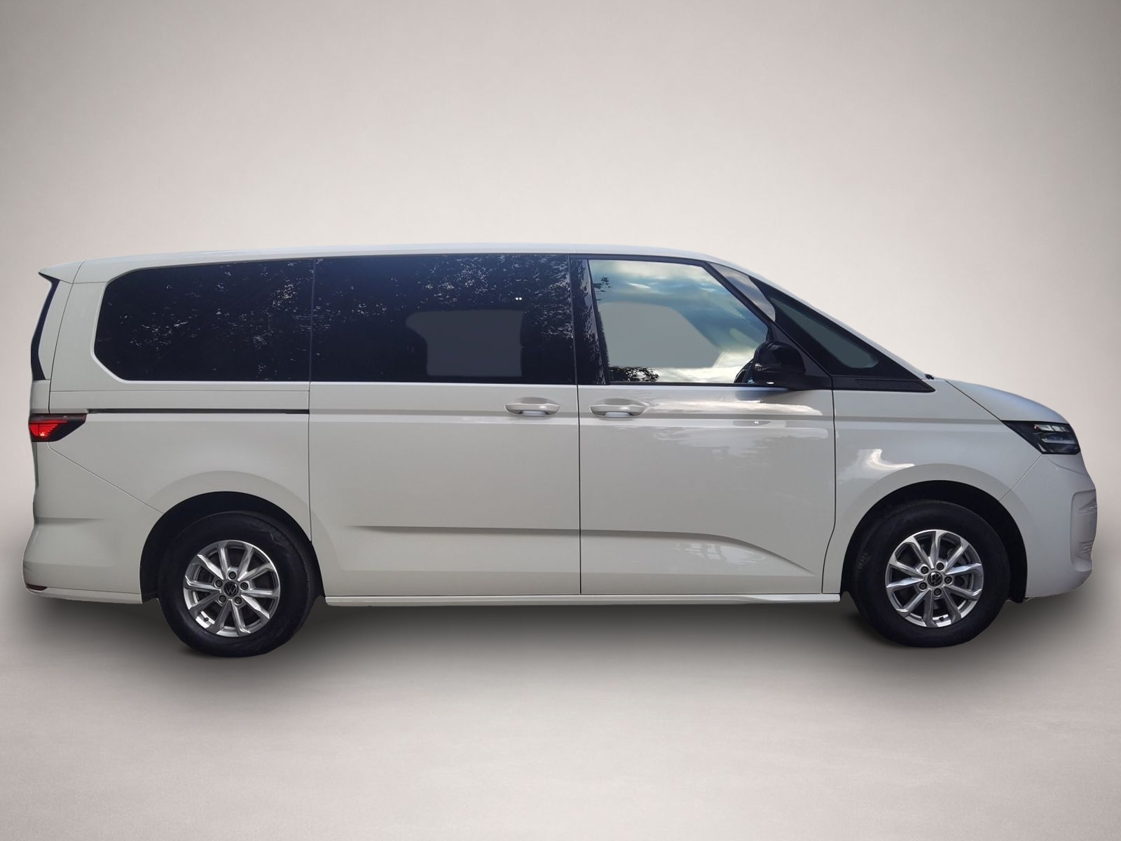 Volkswagen T7 Multivan (06/2022, Benzin)