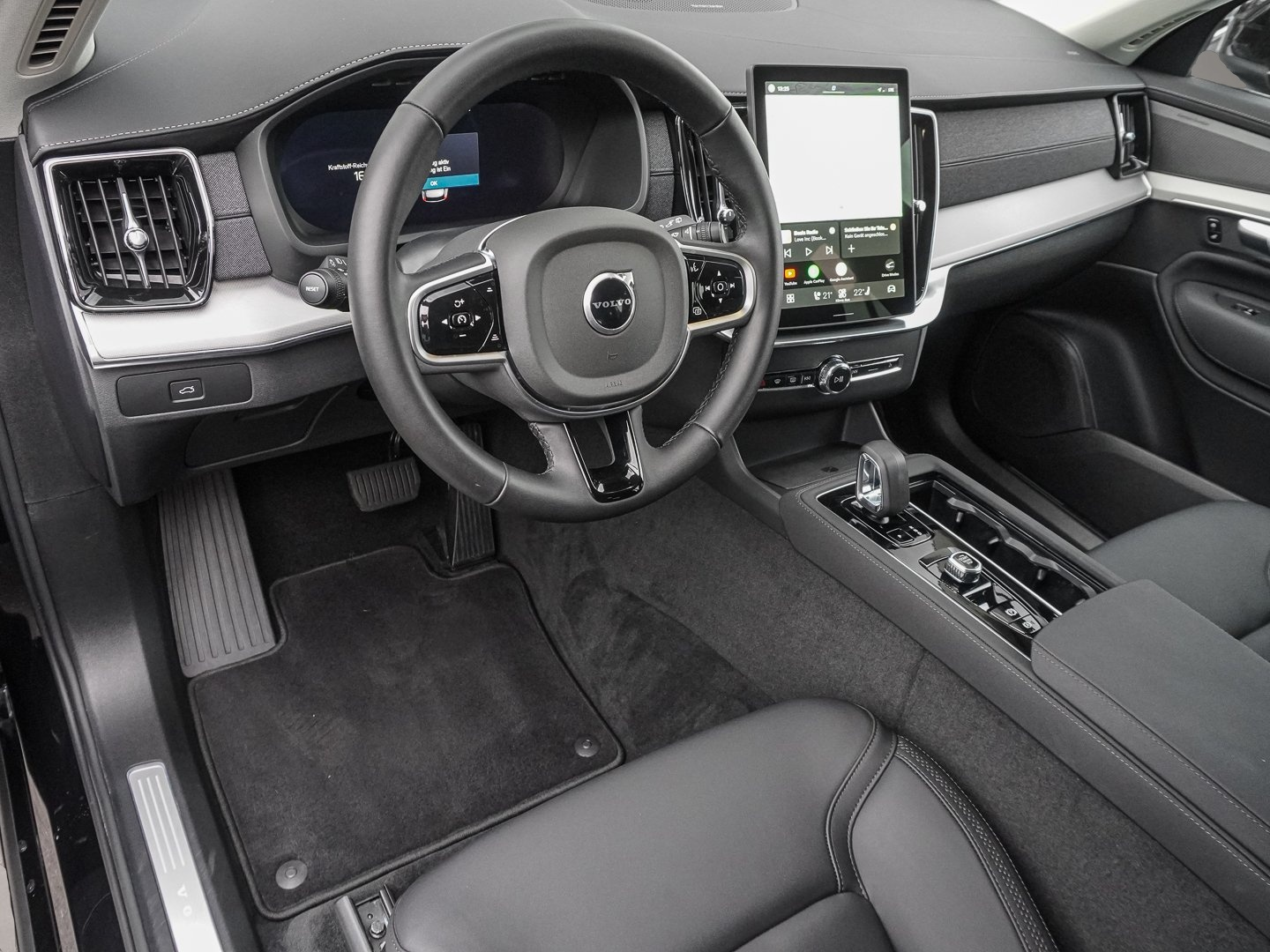 Volvo XC90 (04/2025, Benzin)