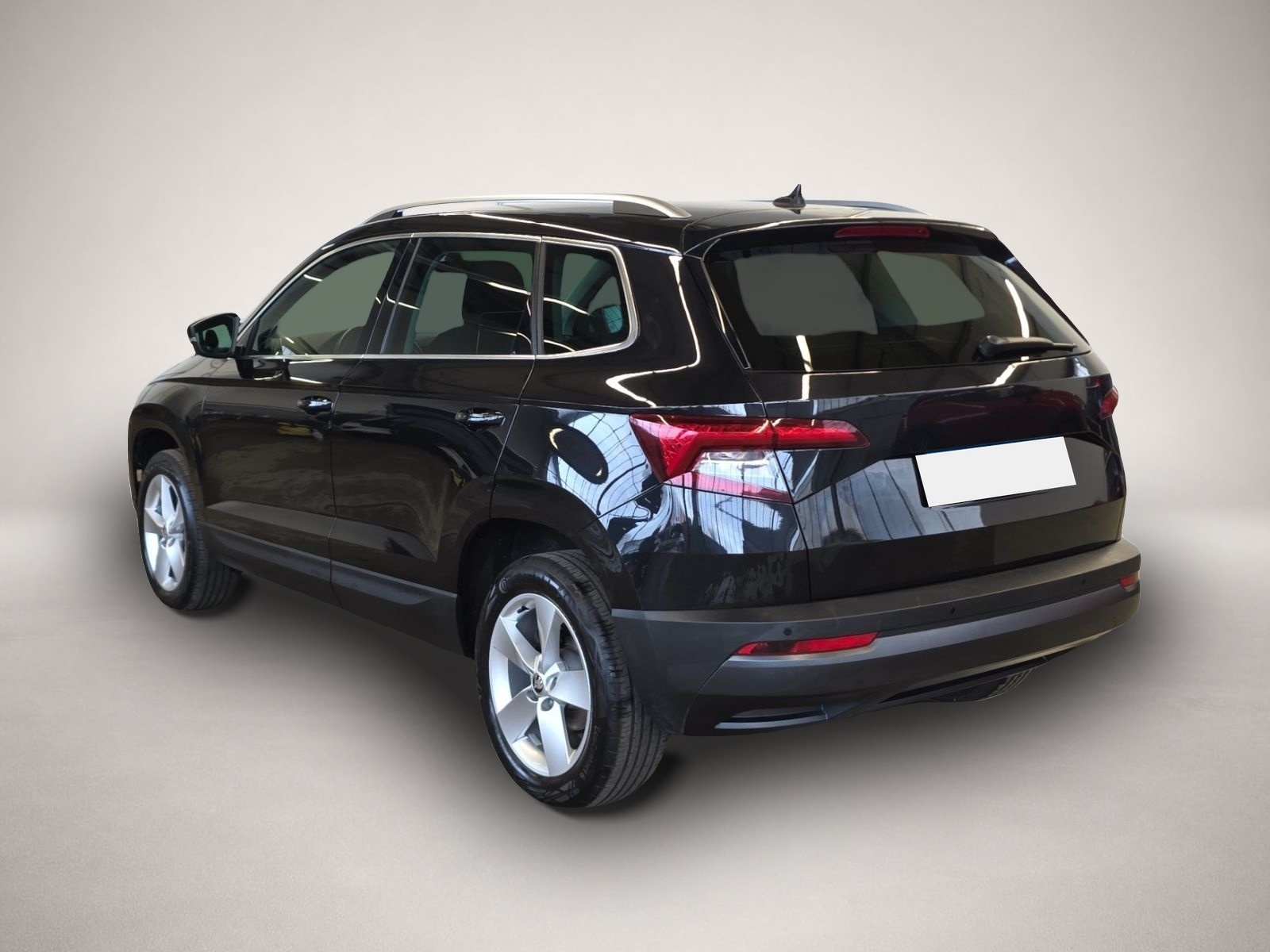 Skoda Karoq (05/2022, Benzin)