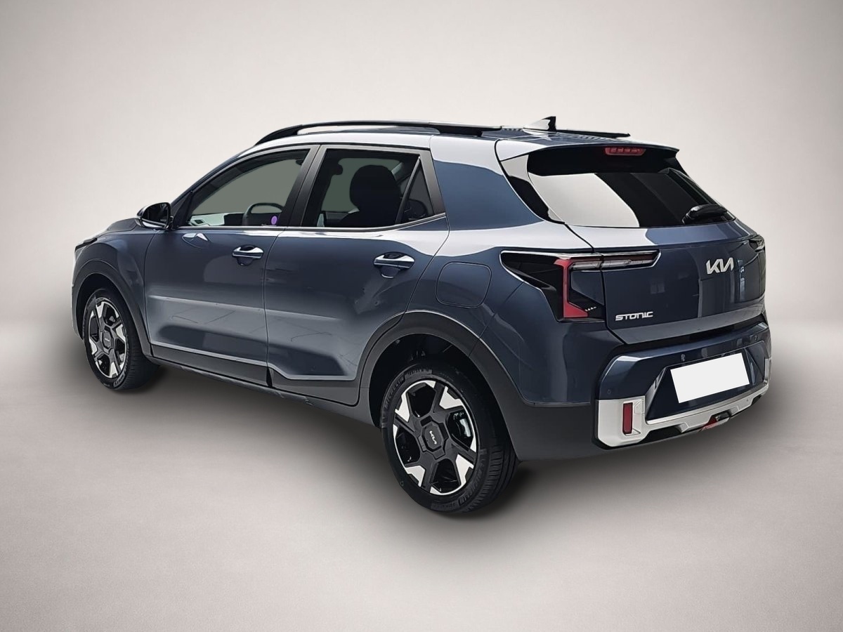 Kia Stonic, image 3 of 4