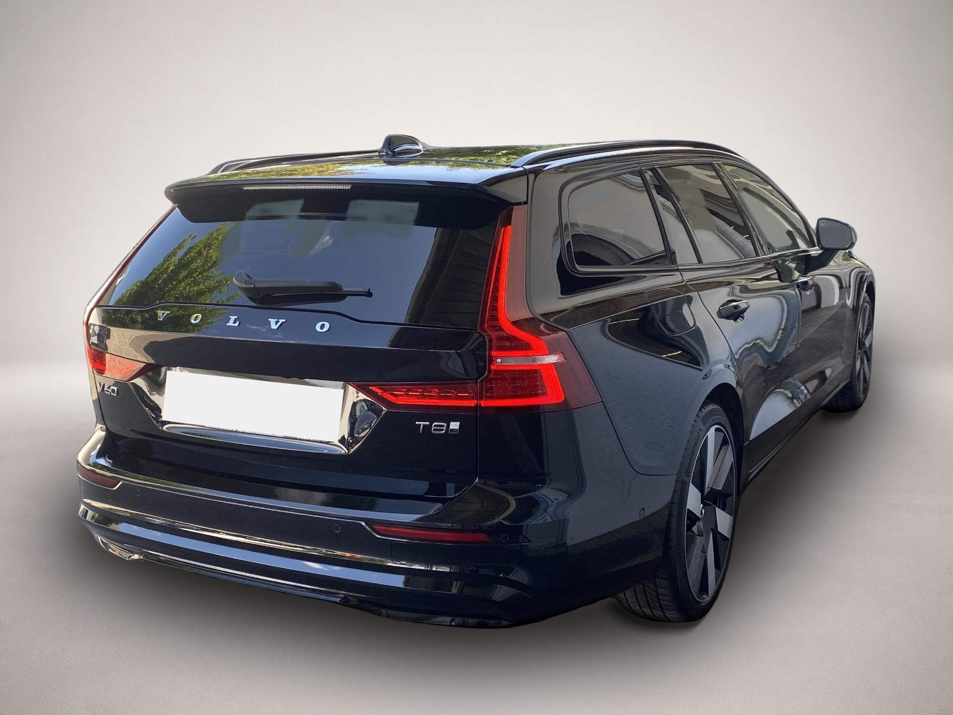 Volvo V60 (07/2024, Hybrid (Benzin/Elektro))