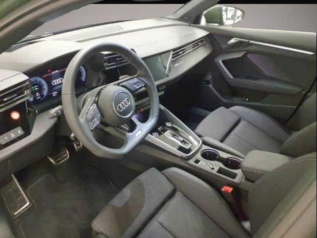 Audi A3 (10/2025, Hybrid (Benzin/Elektro))