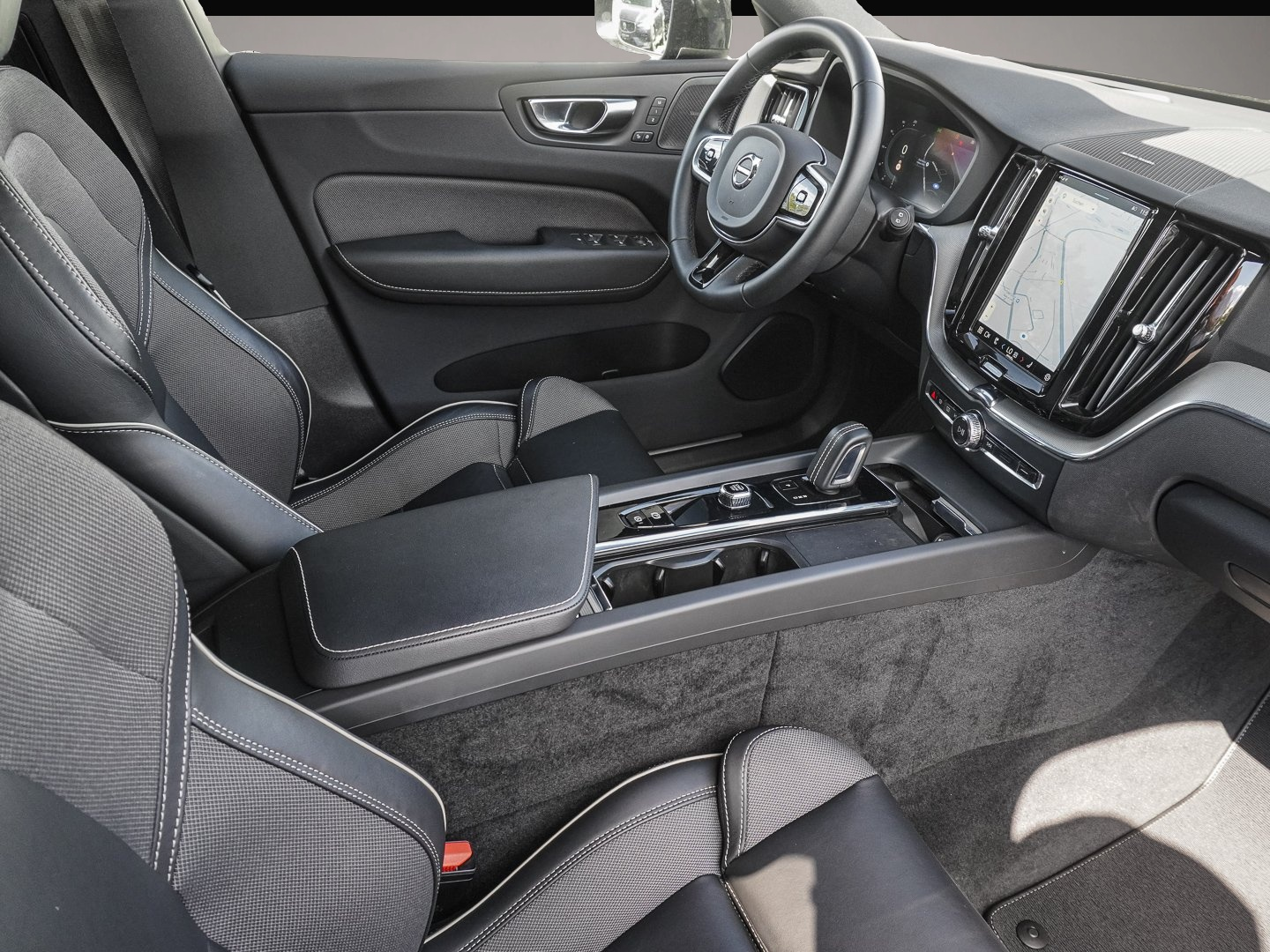 Volvo XC60 (12/2021, )