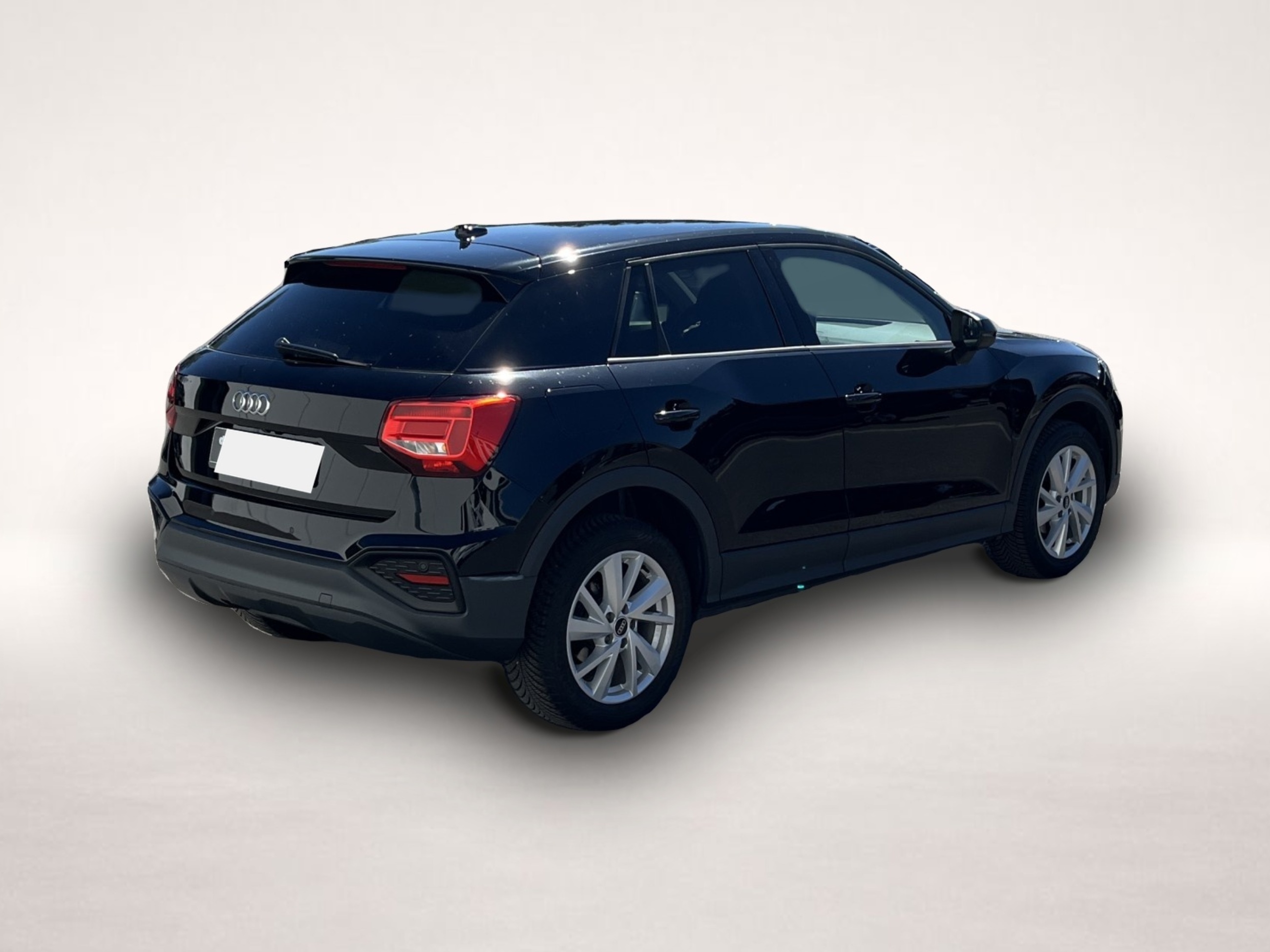 Audi Q2 (03/2022, Benzin)
