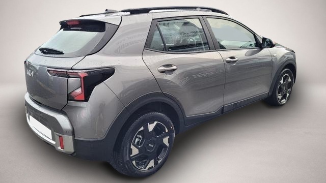 KIA Stonic (01/2026, Benzin)