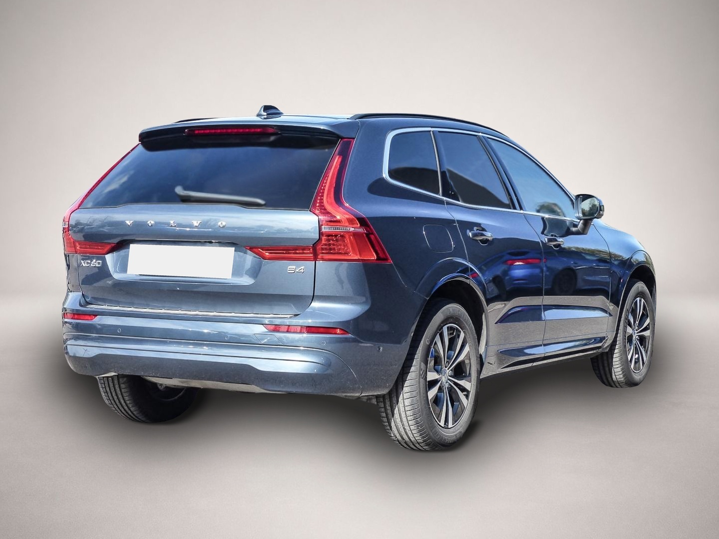 Volvo XC60 (03/2023, Benzin)