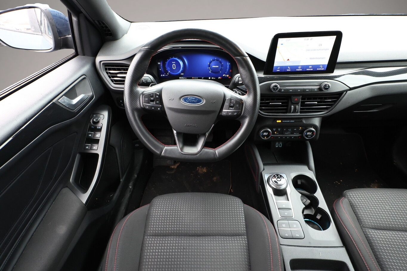 Ford Focus (10/2021, Benzin)