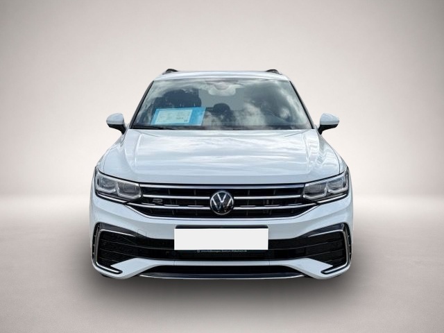 Volkswagen Tiguan (12/2023, Benzin)