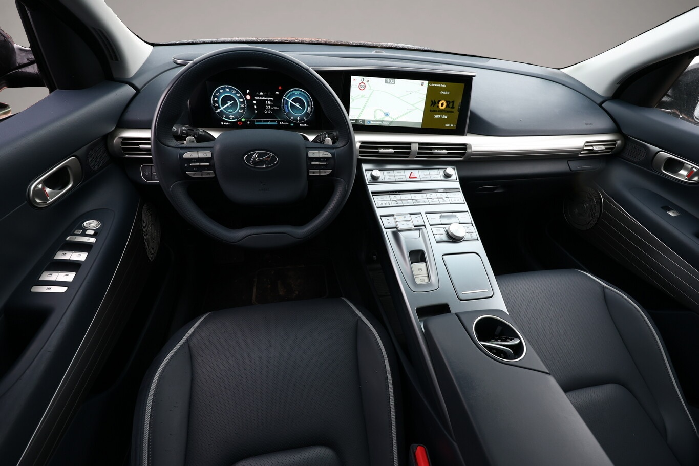 Hyundai NEXO (08/2022, )